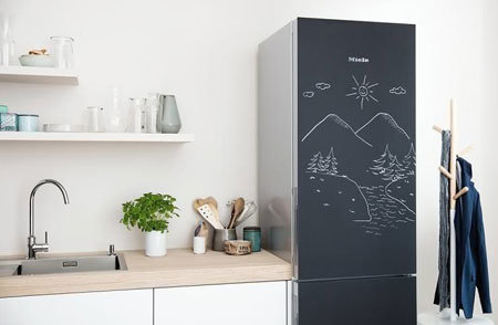 Холодильник Miele – для продуктов и рисования!